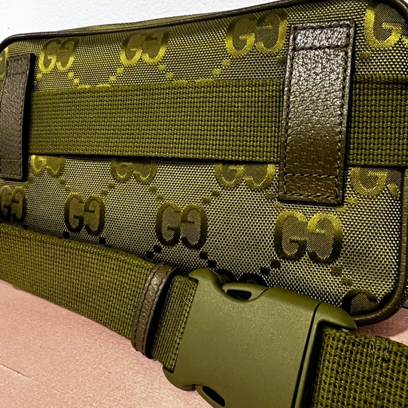 Gucci Off The Grid Adjustable Green Belt Bag - Picture 5 of 7
